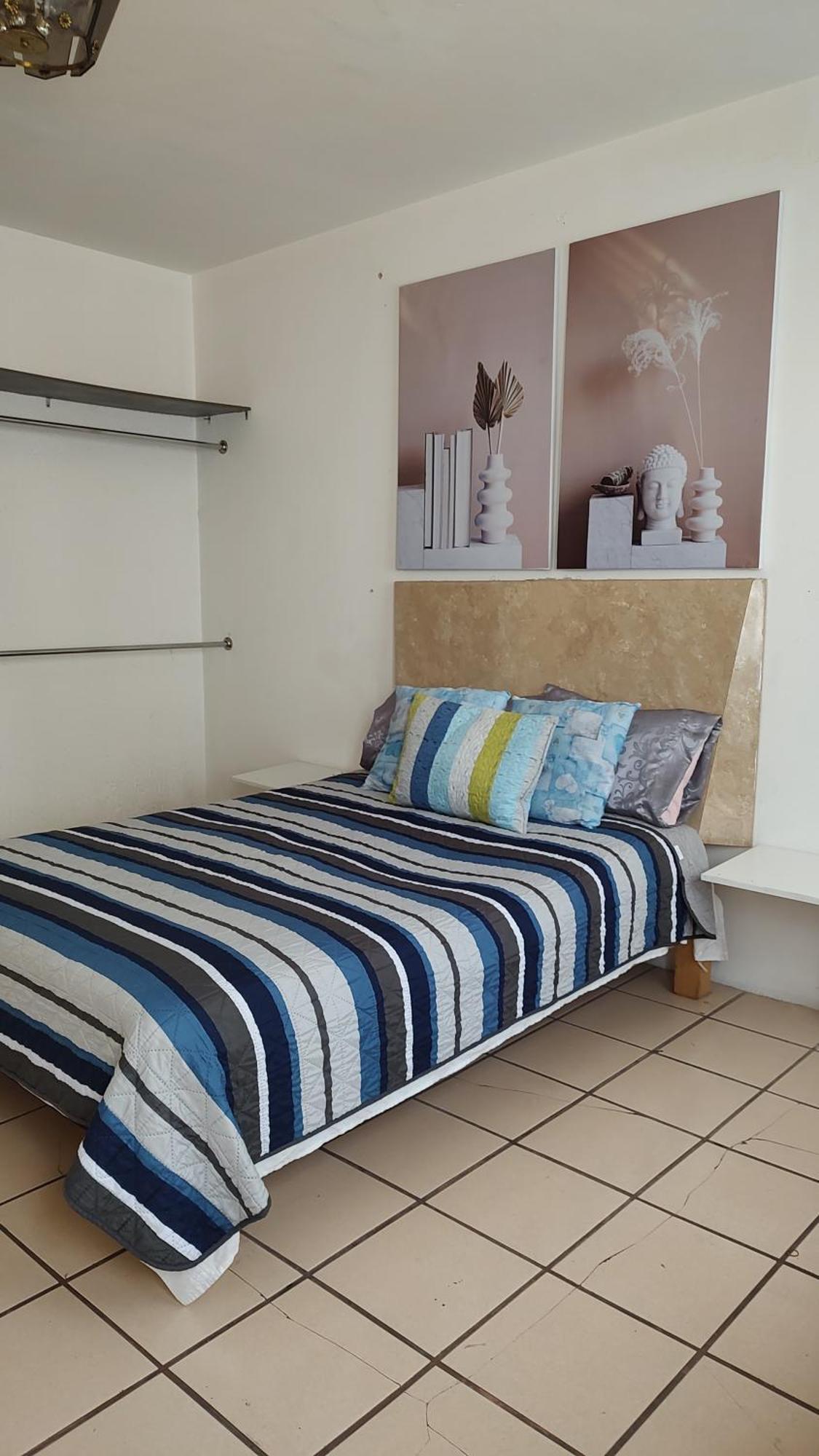 Habitacion Privada En Casa De Huespedes Guadalajara Ngoại thất bức ảnh